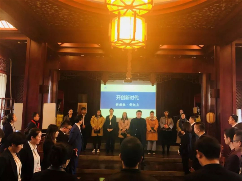 柔然彩虹隊光臨昌禾裝飾參觀學(xué)習(xí)