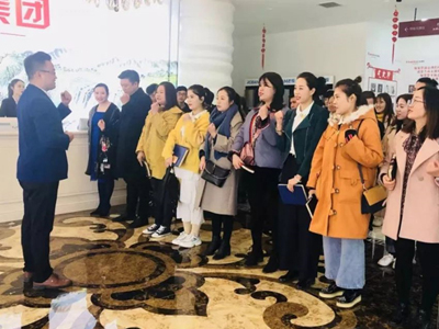 熱烈歡迎丨昌禾商學(xué)院，柔然彩虹隊(duì)光臨寧夏昌禾裝飾參觀學(xué)習(xí)！